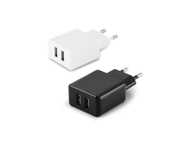 Adaptador USB. ABS. Com 2 sadas 5V/1-2.1A.     62 x 42 x 23 mm